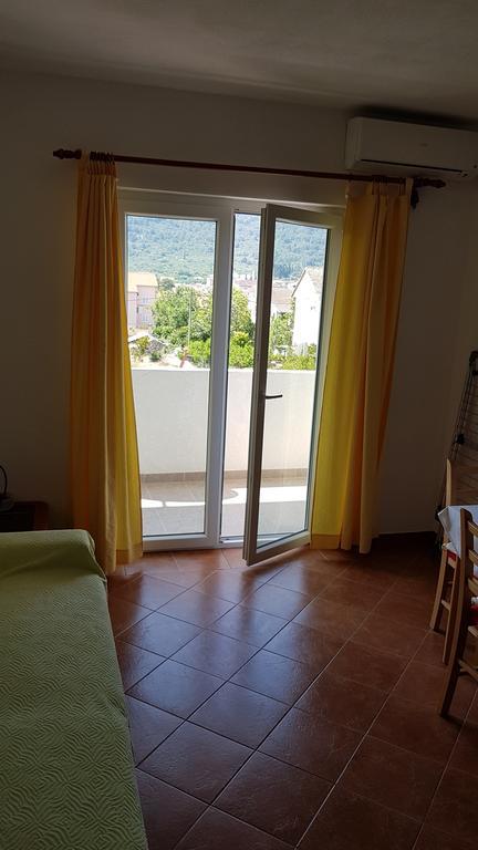Apartment Markovic Stari Grad (Hvar)